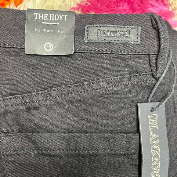 BlankNYC jeans. Size 28. - Picture 4 of 4